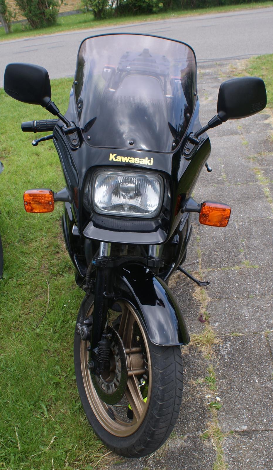 Kawasaki GPZ 750 unitrack billede 3