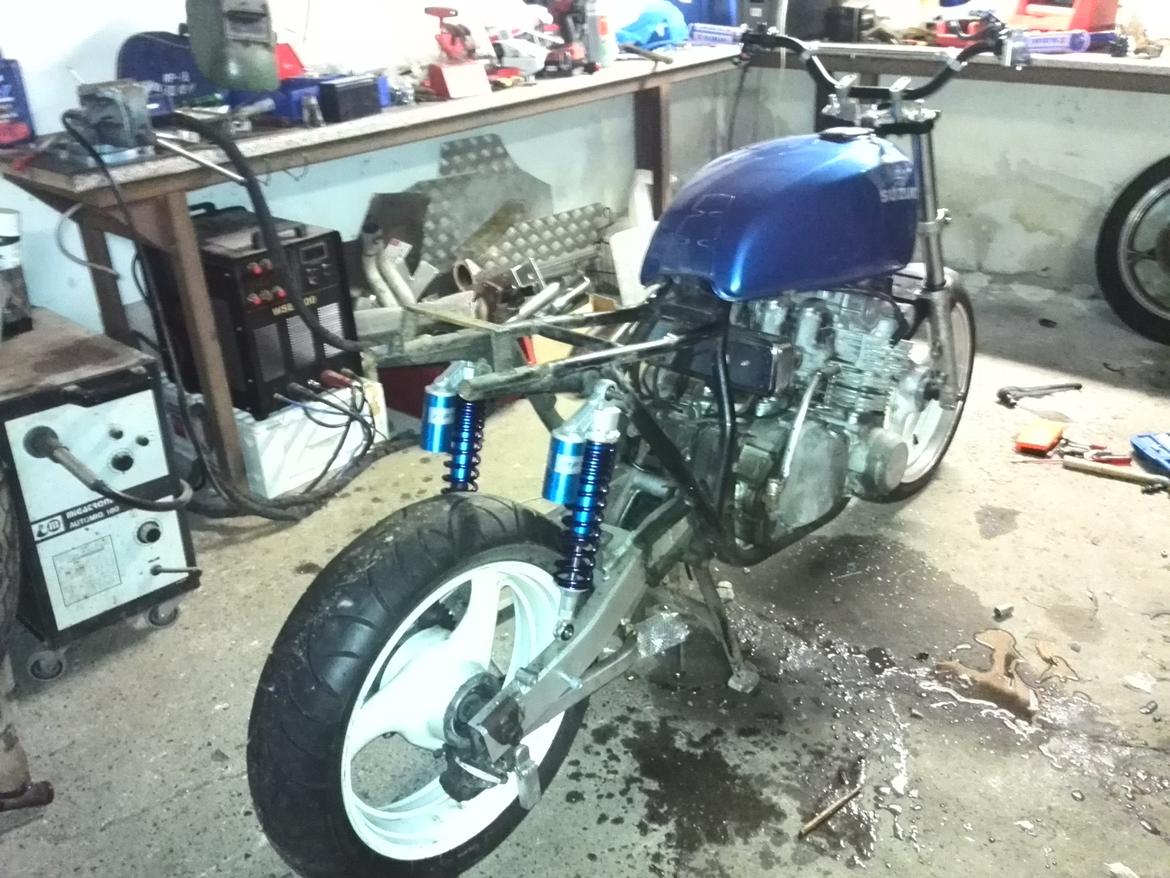 Suzuki gs 750 billede 10