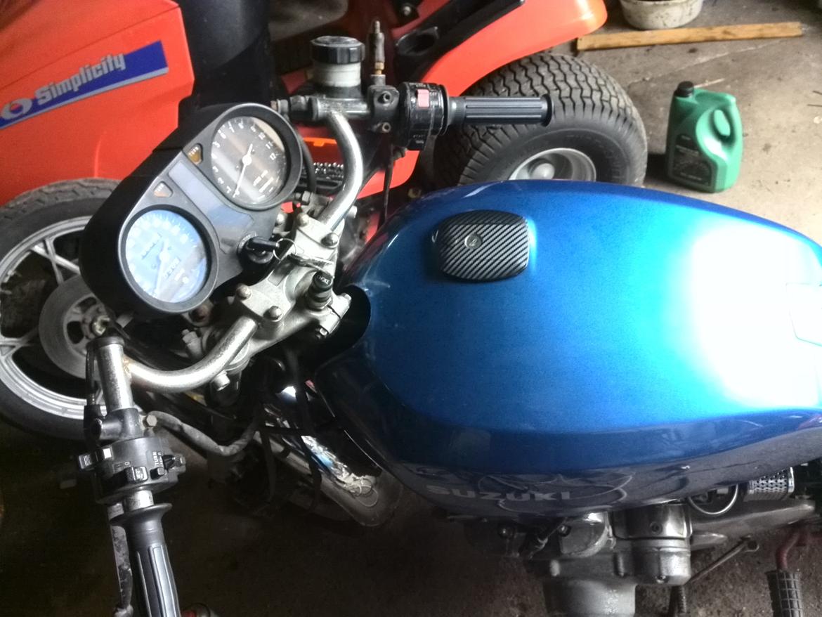 Suzuki gs 750 billede 8