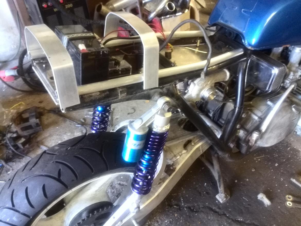 Suzuki gs 750 billede 16