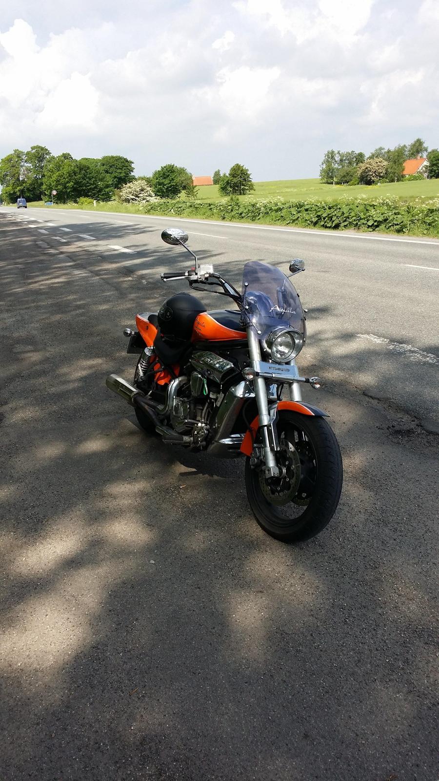 Hyosung gv 650 billede 5