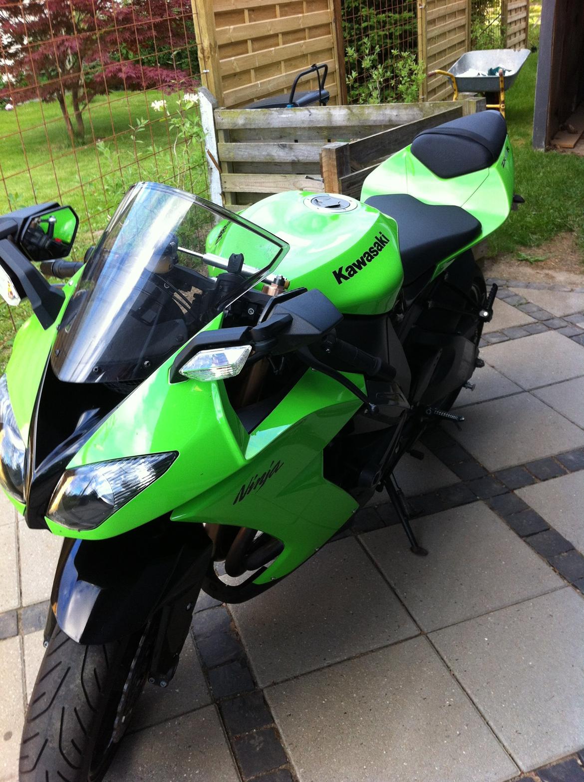 Kawasaki ZX10R billede 6