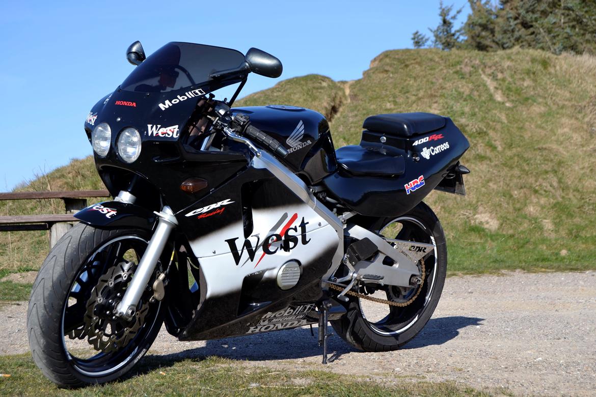 Honda CBR 400 billede 11