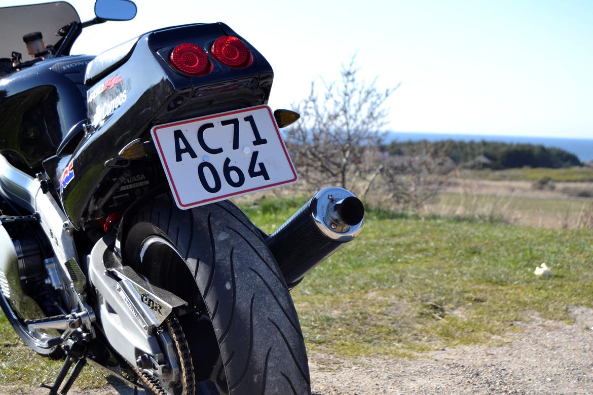 Honda CBR 400 billede 14