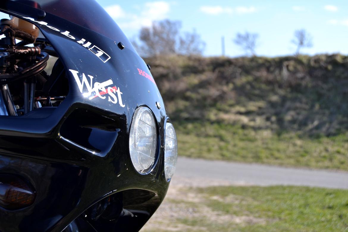 Honda CBR 400 billede 17