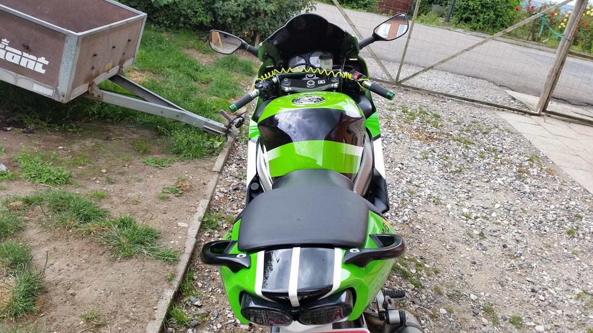 Kawasaki ZX6R billede 4