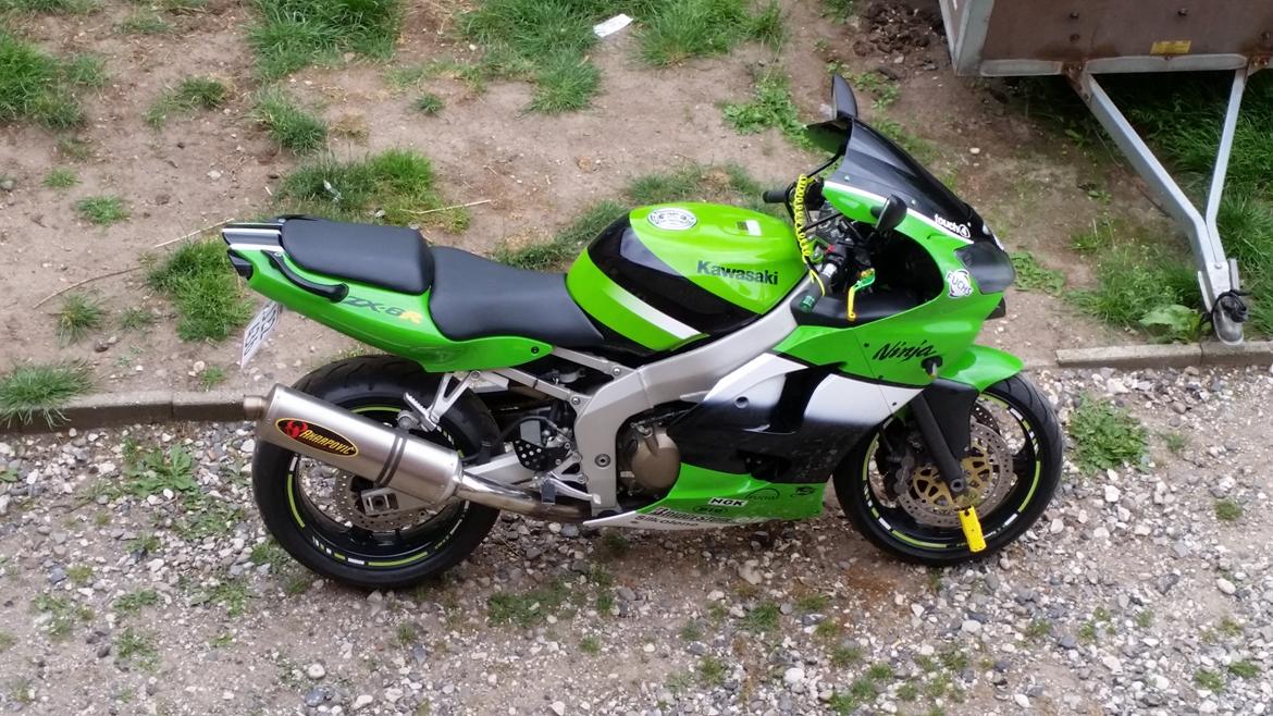 Kawasaki ZX6R billede 7