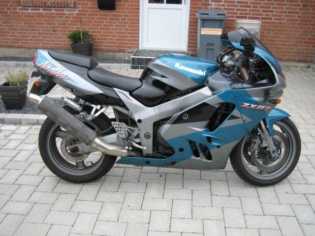 Kawasaki ZX9R Ninjs billede 1