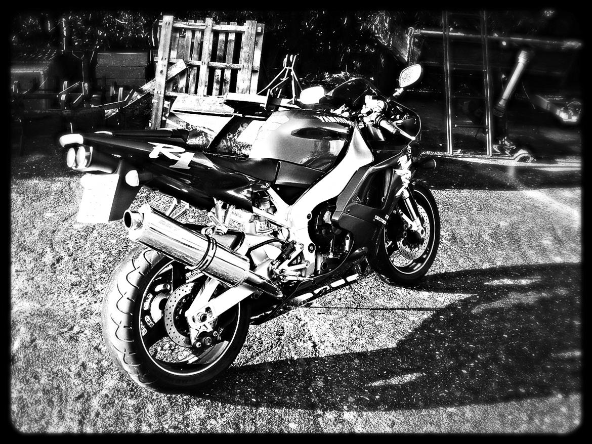 Yamaha Yzf R1 billede 4