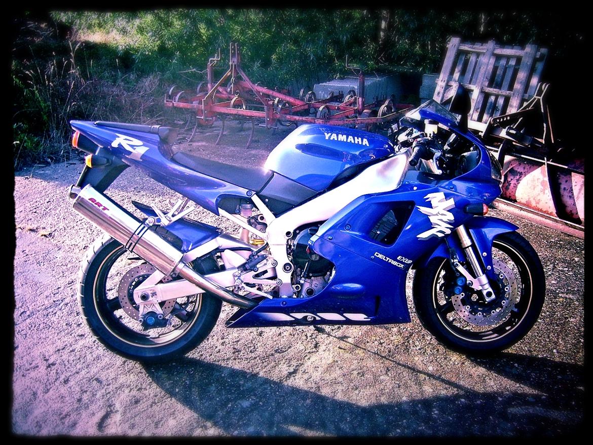 Yamaha Yzf R1 billede 11