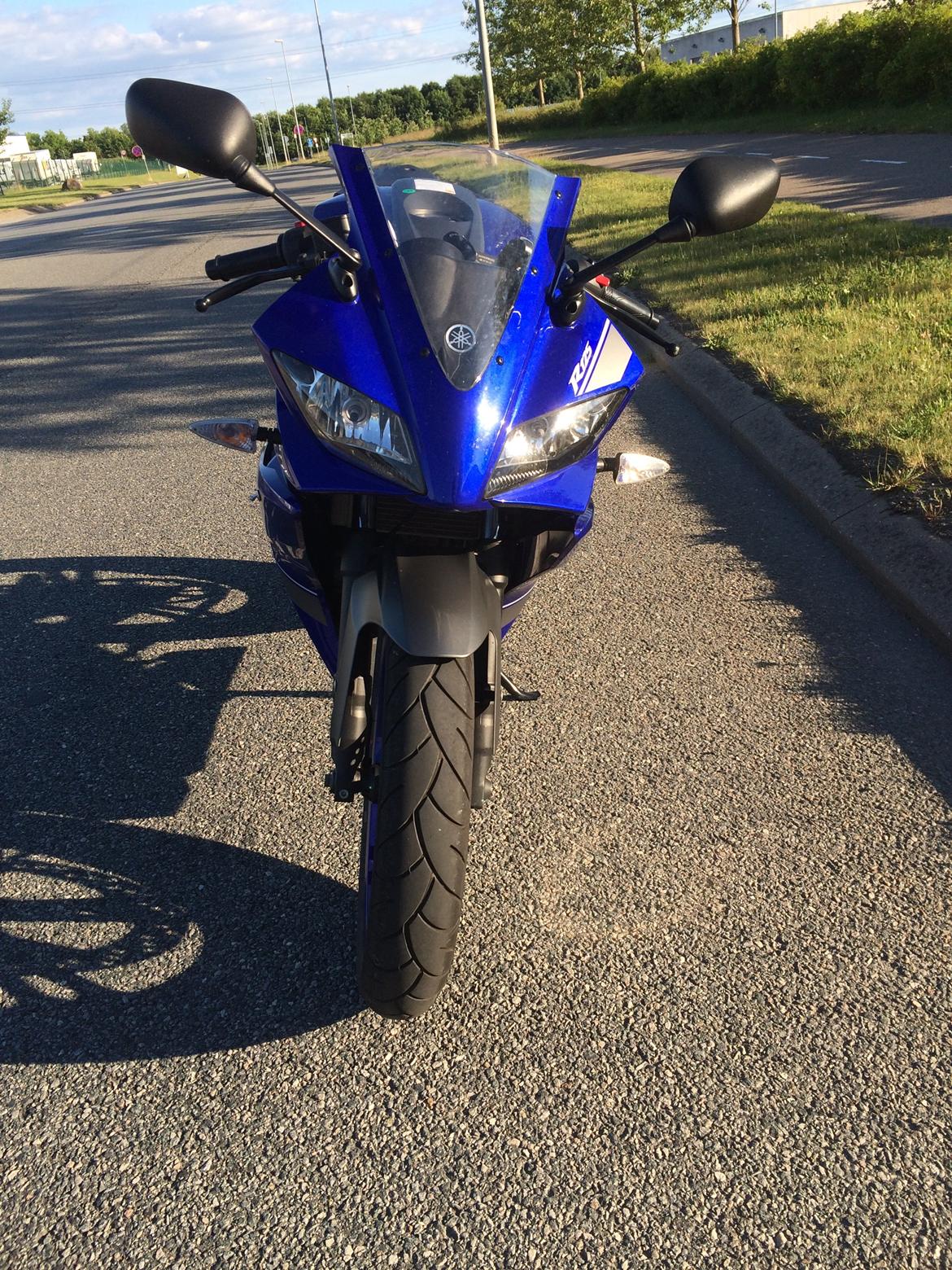 Yamaha YZF-r125 billede 4