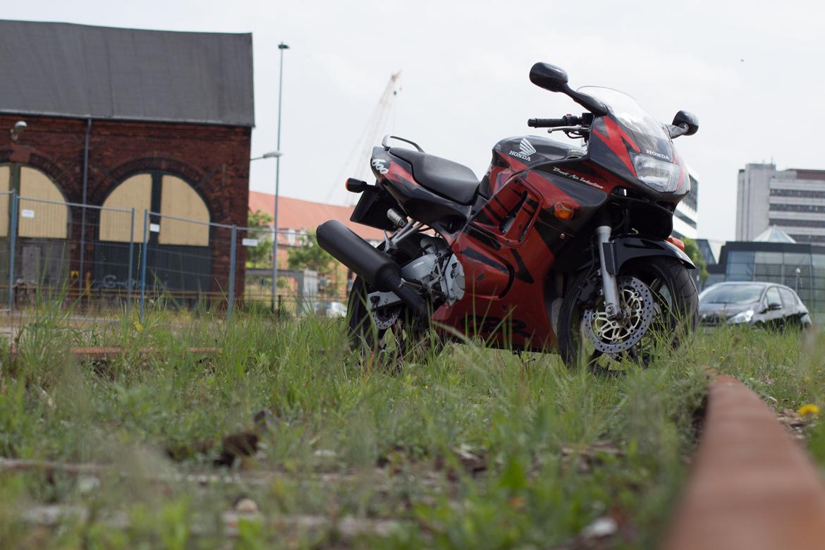 Honda CBR 600 F3 billede 3