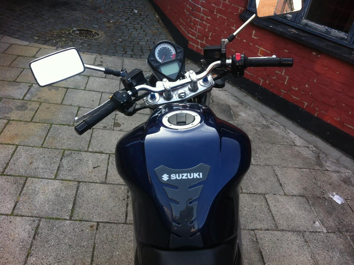 Suzuki SV1000N billede 5