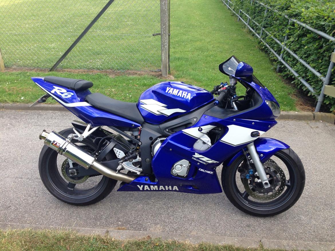 Yamaha R6 billede 3