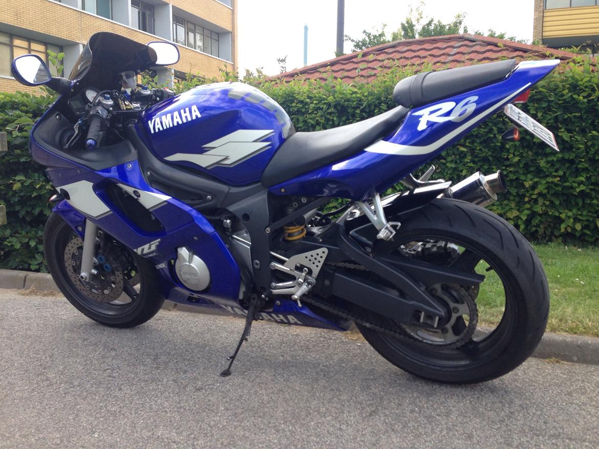 Yamaha R6 billede 5