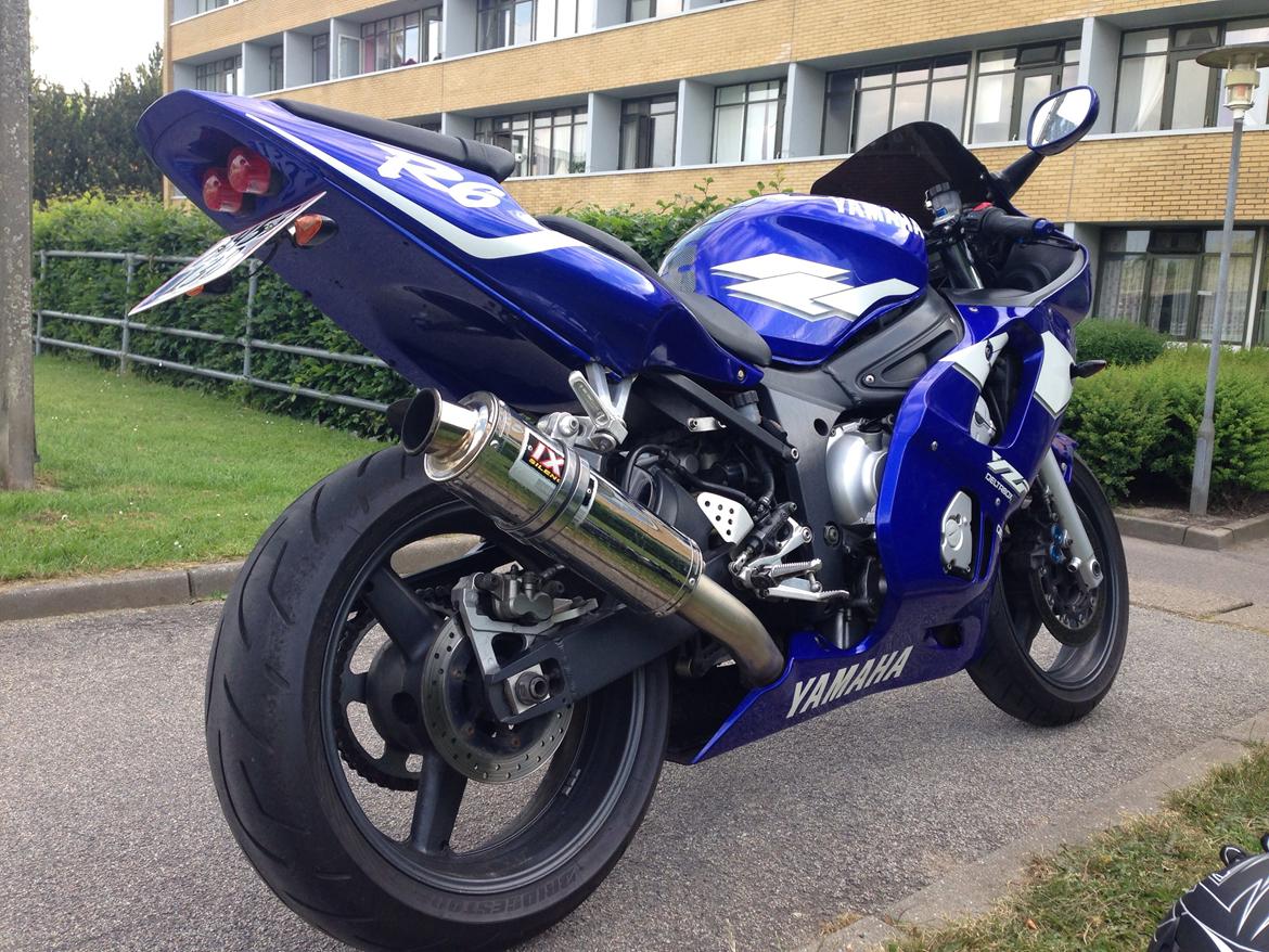 Yamaha R6 billede 14