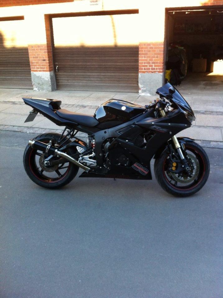 Yamaha R6 billede 6