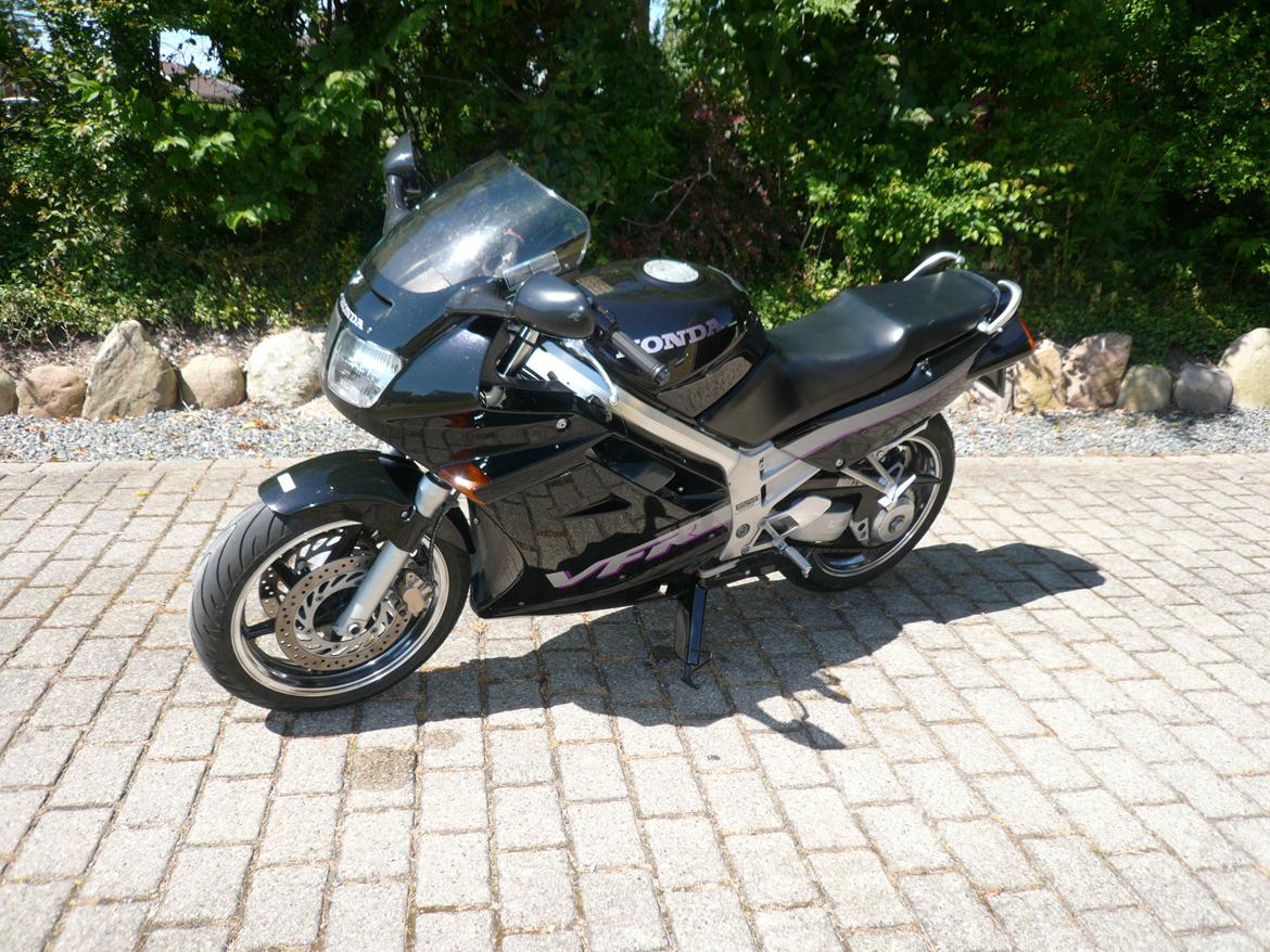 Honda VFR750F billede 12