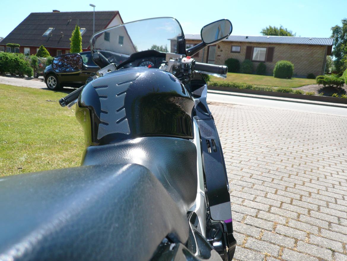 Honda VFR750F billede 15