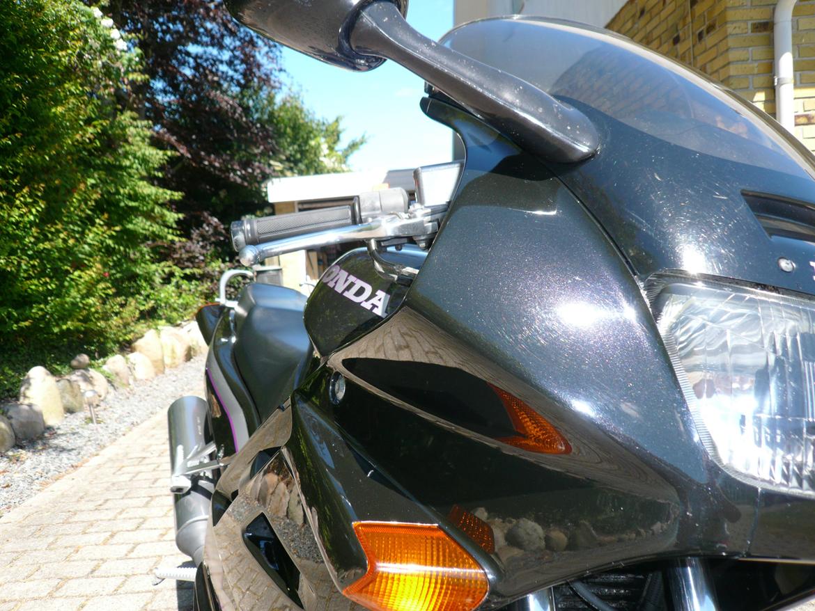 Honda VFR750F billede 14