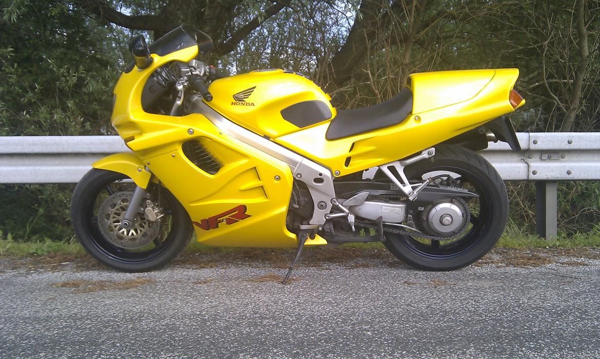 Honda VFR 750 RC36/2 billede 4