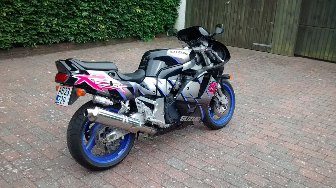 Suzuki GSXR 750 billede 2