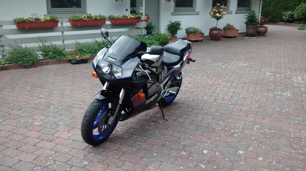 Suzuki GSXR 750 billede 6