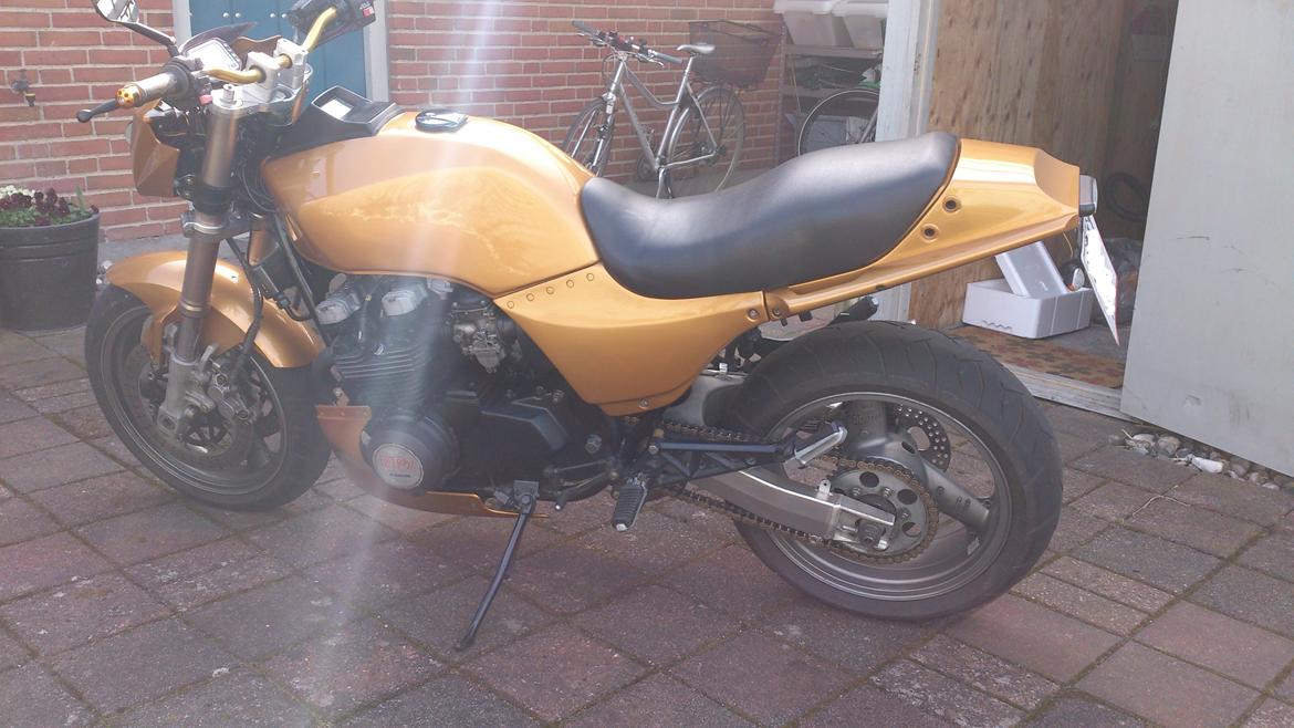 Kawasaki gpz 750 UT Streetfighter billede 22