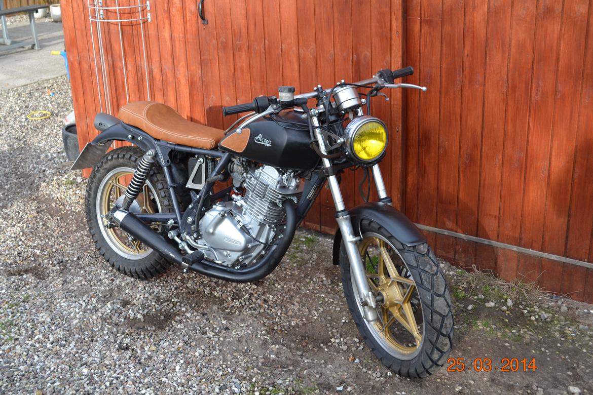 Suzuki GN400 billede 6