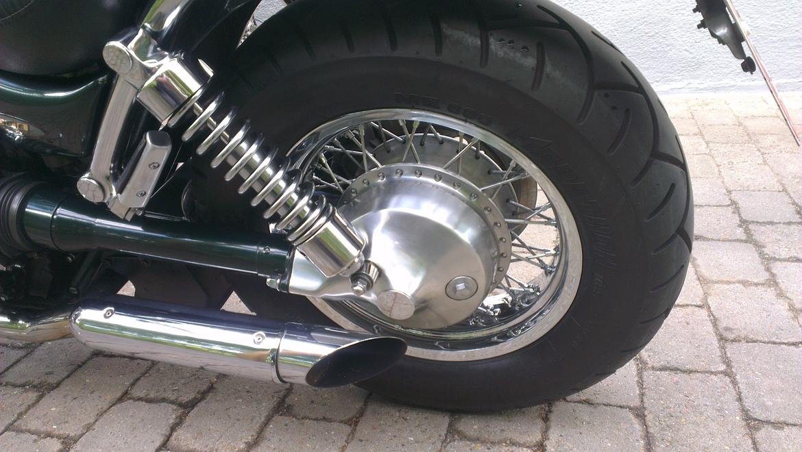 Suzuki VS 1400 Intruder (SOLGT) billede 4