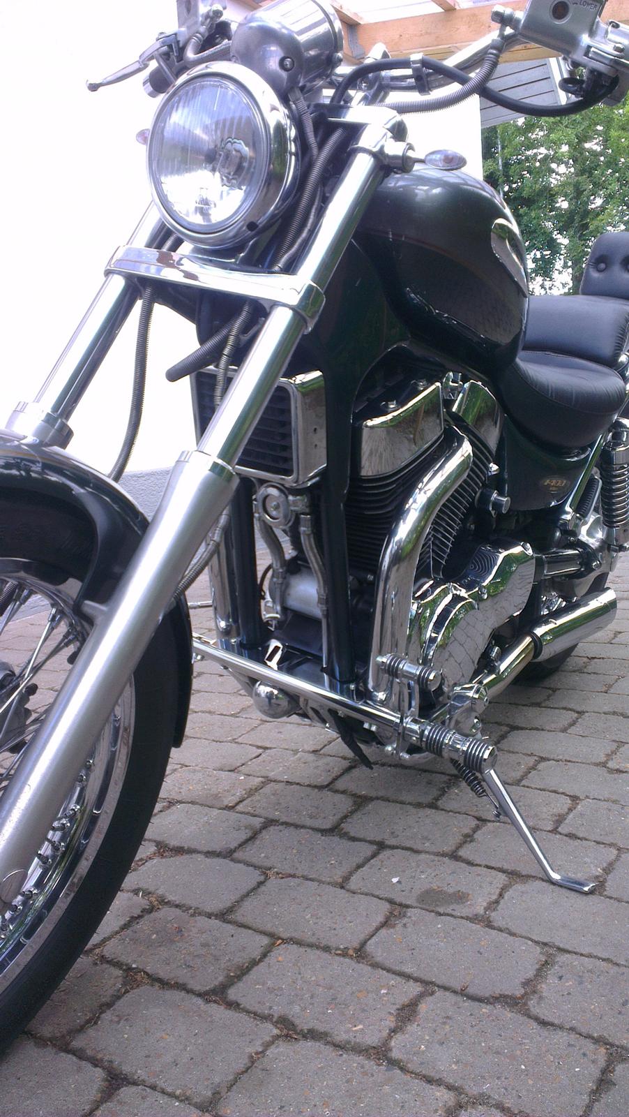 Suzuki VS 1400 Intruder (SOLGT) billede 17