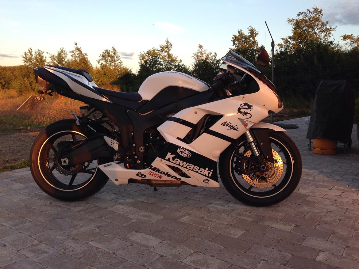 Kawasaki Zx6r billede 5