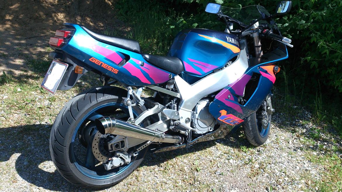 Yamaha YZF 750 R billede 2