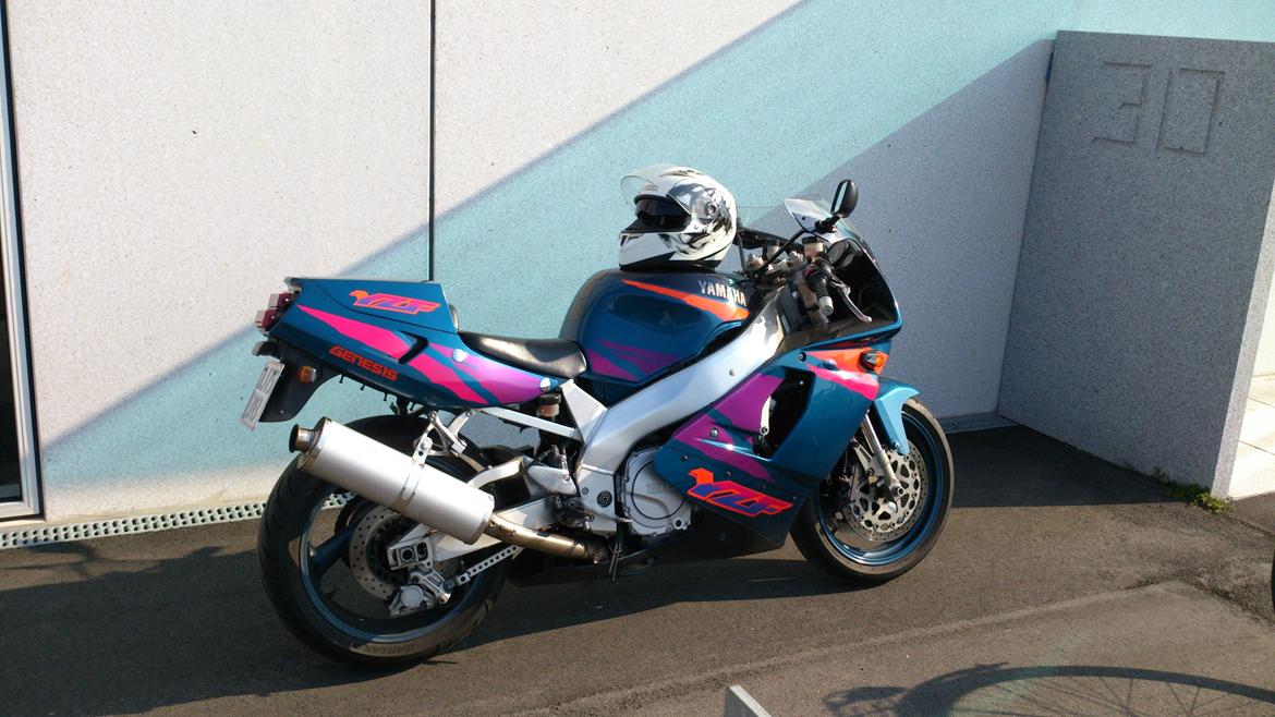 Yamaha YZF 750 R billede 5