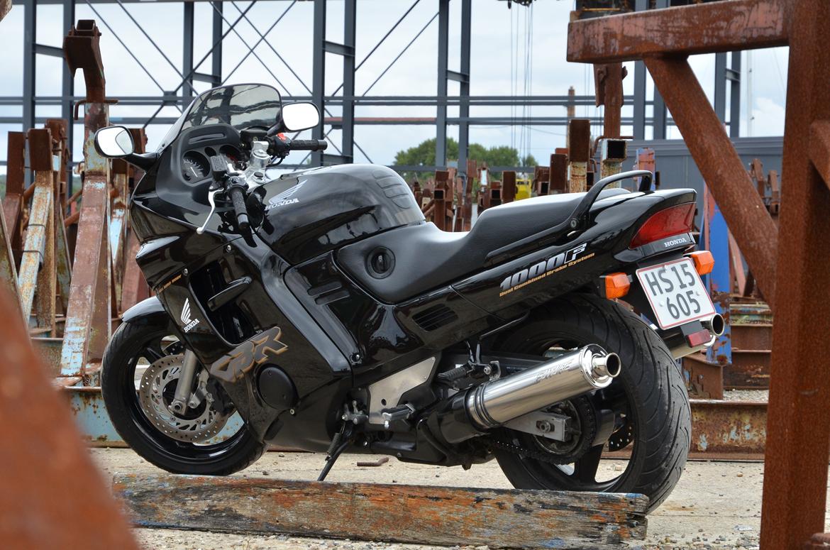 Honda CBR 1000 F billede 8