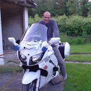 Kawasaki ZX9R