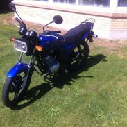 Yamaha YBR 125