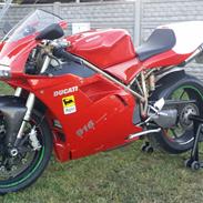 Ducati 916