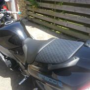 Suzuki RF 600 R