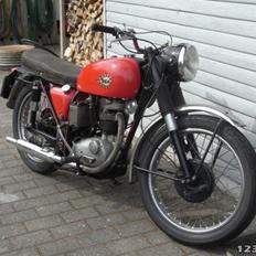 BSA B40 (dansk militær)  - SOLGT -