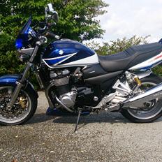 Suzuki gsx 1400