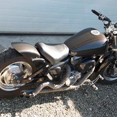 Suzuki VZ 800