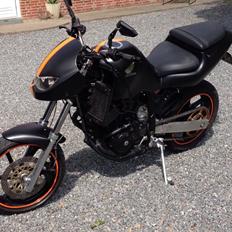 Honda Transalp - Streetfighter