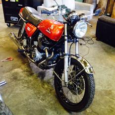 Honda Cb750 k7 supersport 