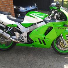 Kawasaki ZX9R