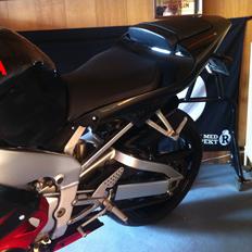 Yamaha R1 Solgt