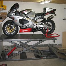 Aprilia RSV 1000 Mille