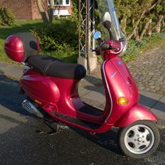 Piaggio Vespa ET4