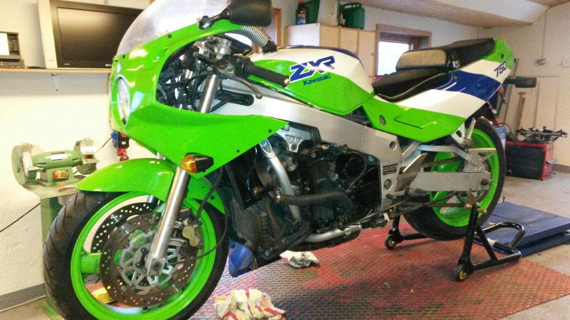 Kawasaki ZX7RH1 - Rebuild (SOLGT) billede 27