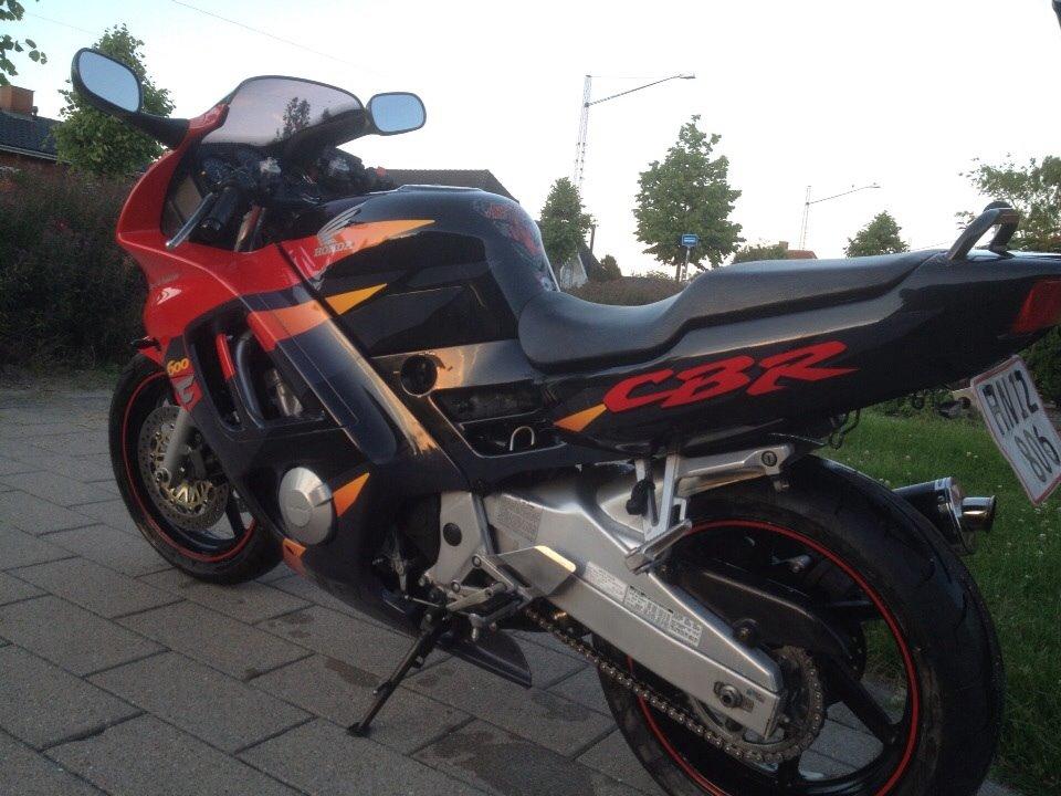 Honda Cbr 600 f3 SOLGT billede 4